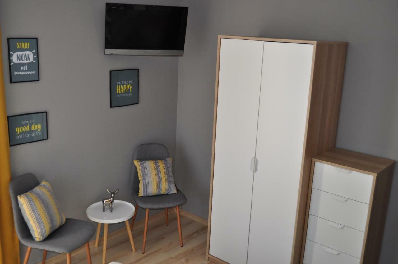 Sleep & Fly Apartment Otopeni Exterior foto