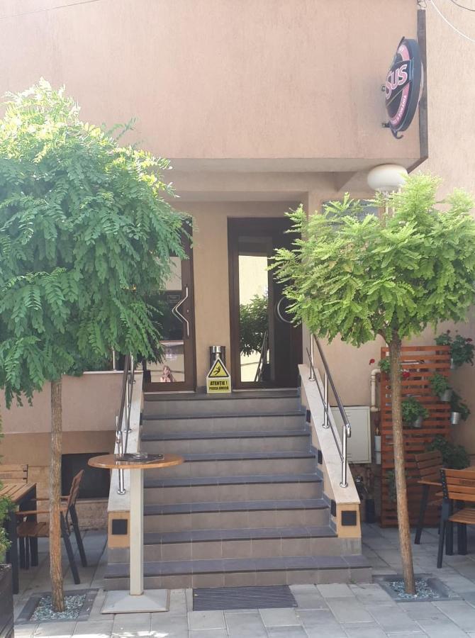 Sleep & Fly Apartment Otopeni Exterior foto